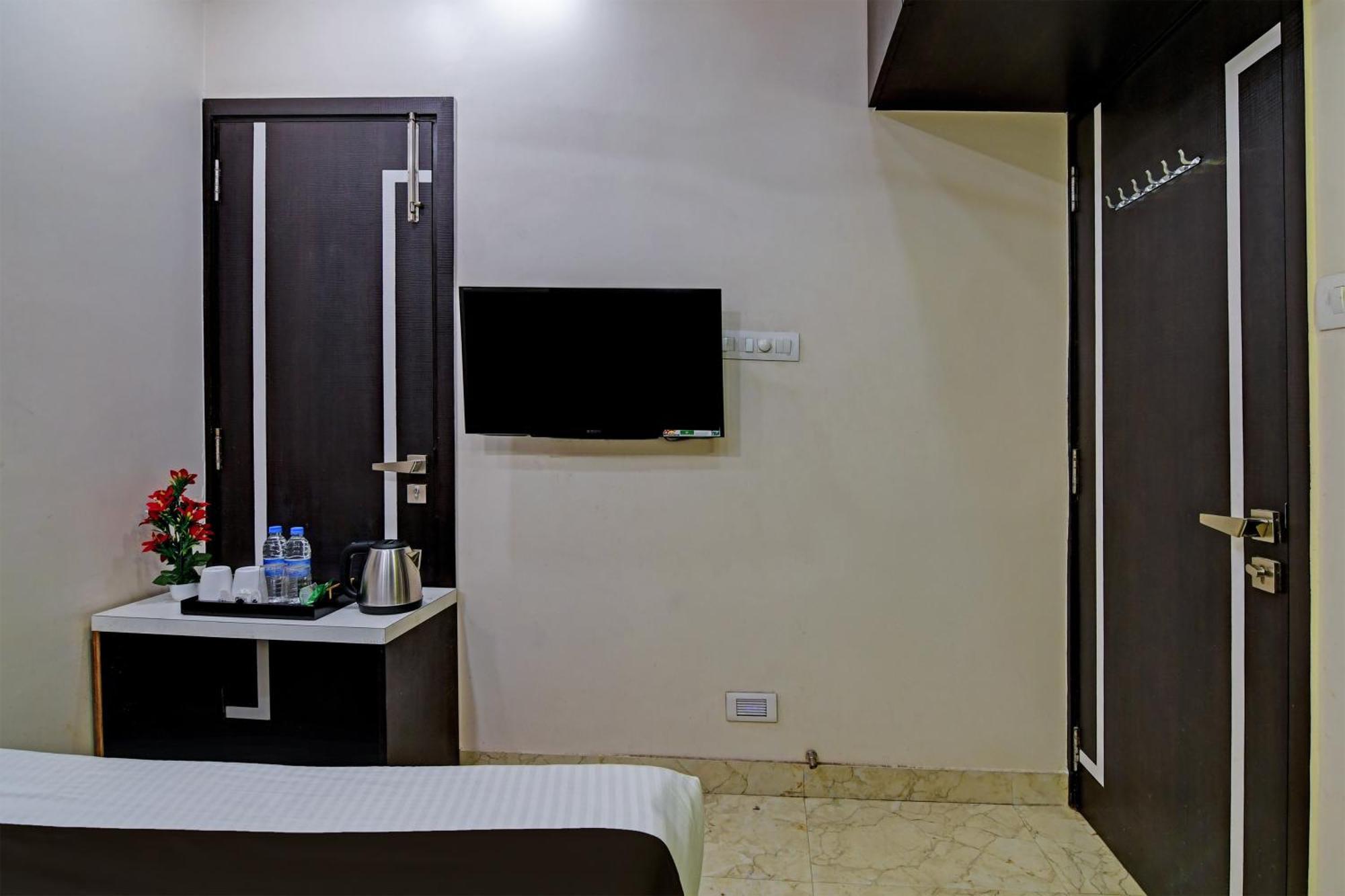 Hotel O Shivaalay Inn Near Newtown Bus Stand Calcuta Exterior foto